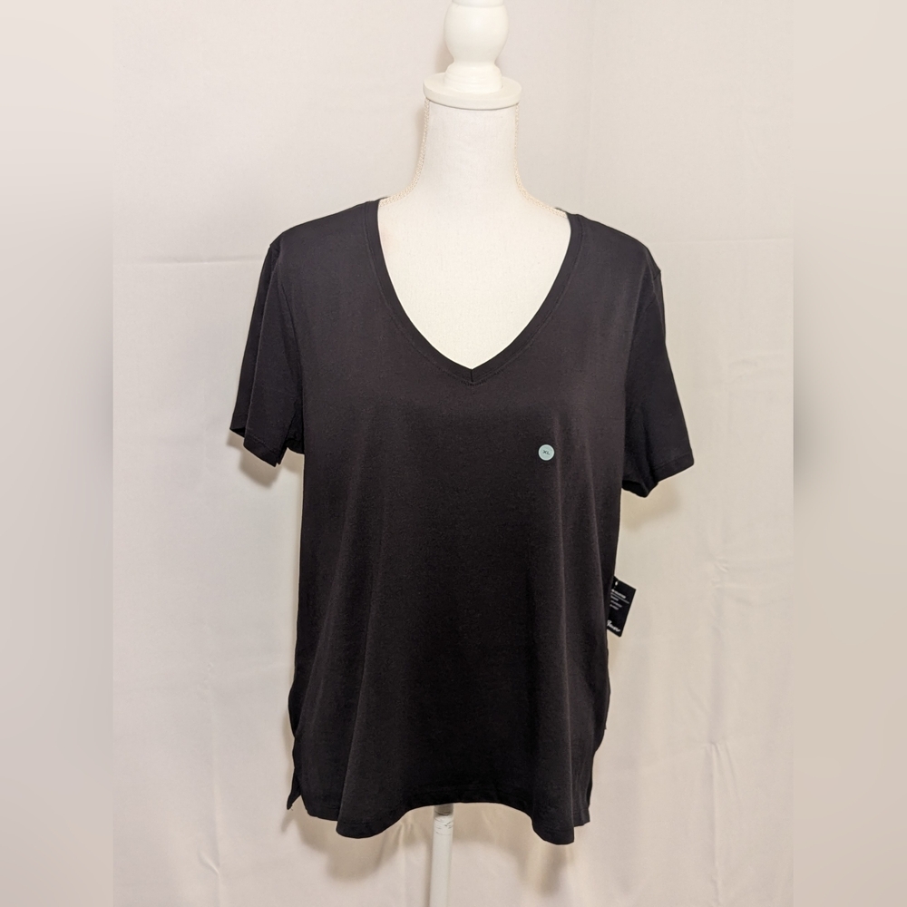Eddie Bauer Black Coast and Climb Lightweight V-Neck T-Shirt Sz XL UPF 15 NWT - Picture 5 of 11